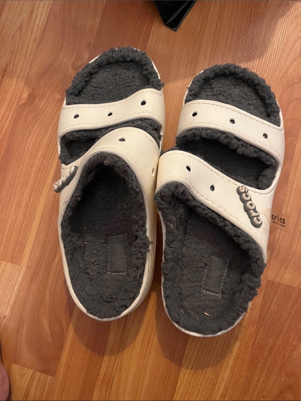CROCS White Slip-On Clog with Dark Gray Fleece Lining M 8 W 10